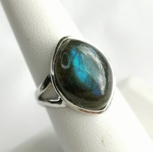 Sterling Silver Labradorite Cabochon Ring Size 9 🆕